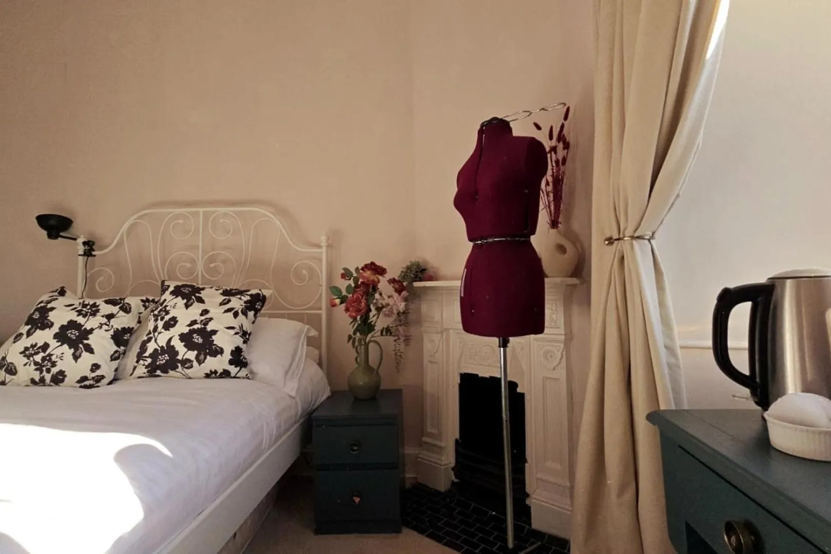 Classic 2Bd Georgian Flat In Central Leith Edimburgo Apartamento